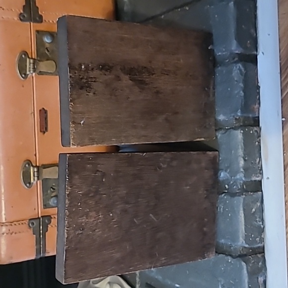 Blue Lucite Grape Bookends - Picture 4 of 5